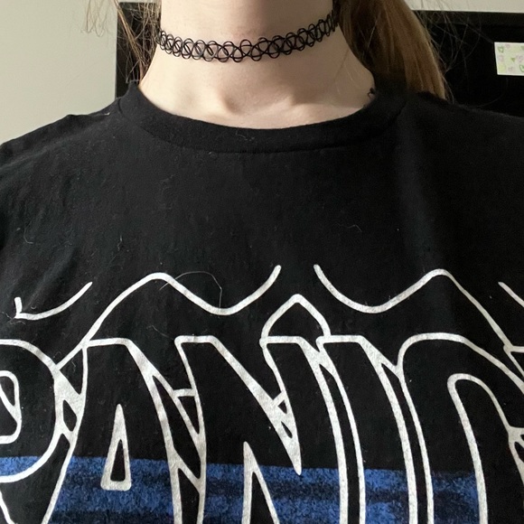 🎸 P!ATD Death of a Bachelor Tee - Picture 3 of 4